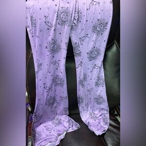 NWT Celestial Flare Leggings (medium)